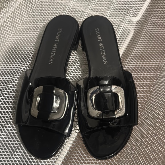 Stuart Weitzman Odeon Patent Leather Black Buckle Slide On Sandal - Picture 1 of 5
